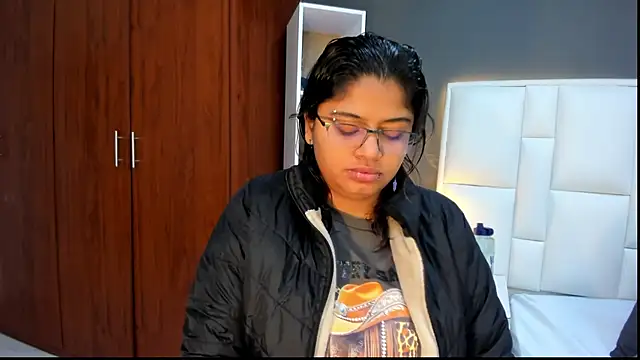 yeral2017 online show from April 2026 11:14:02 AM