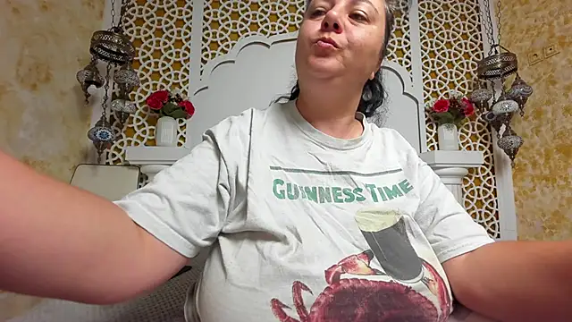 AleshaArabian online show from September 2025 02:36:02 AM