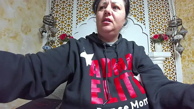 AleshaArabian online show from October 2025 02:23:02 AM