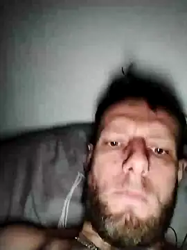 Snapshot of Kw8585kw chatting on December 2024 09:28:01 PM Kw8585kw online show from December 2024 09:28:01 PM