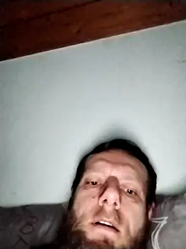 Snapshot of Kw8585kw chatting on January 2025 03:53:01 AM Kw8585kw online show from January 2025 03:53:01 AM