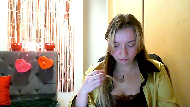 SusanCurt online show from February 2026 08:24:02 PM