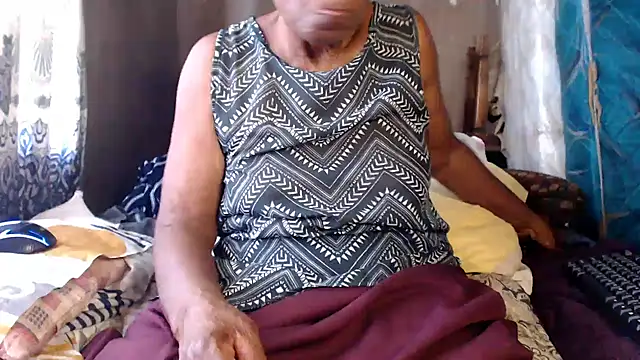 Snapshot of NaughtyGranny chatting on March 2026 01:22:01 PM NaughtyGranny online show from March 2026 01:22:01 PM
