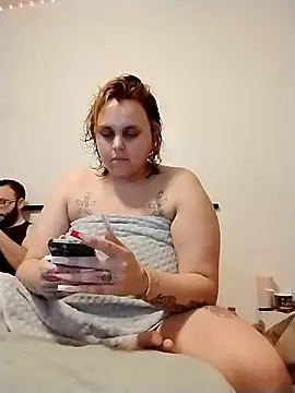 Snapshot of lyshaa chatting on January 2026 05:44:02 AM lyshaa online show from January 2026 05:44:02 AM