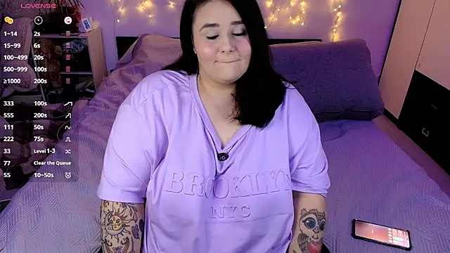 naughtykiss online show from March 2026 03:52:01 PM