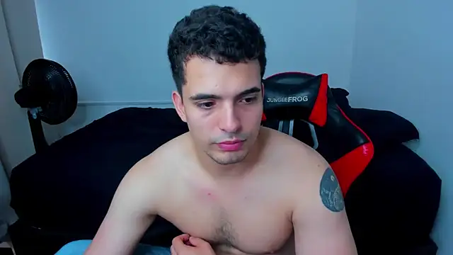 tanner hard  online show from March 2025 08:32:02 PM