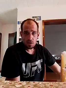 Snapshot of Codymc89 chatting on June 2026 05:25:01 PM Codymc89 online show from June 2026 05:25:01 PM