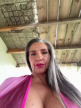 Snapshot of Alimela chatting on June 2026 02:11:01 PM Alimela online show from June 2026 02:11:01 PM
