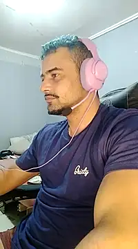 Fadinha-e-Raro online show from February 2025 09:00:01 PM