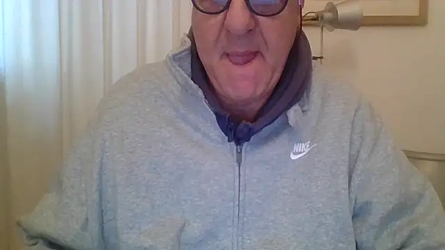 ANONIMO7735 online show from April 2026 02:58:01 PM