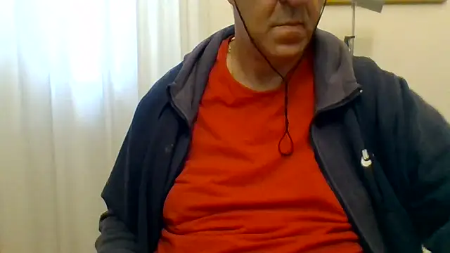 Snapshot of ANONIMO7735 chatting on May 2026 04:28:01 AM ANONIMO7735 online show from May 2026 04:28:01 AM