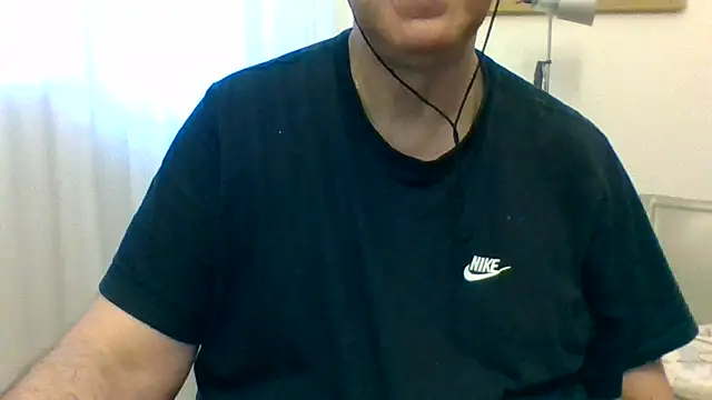 Snapshot of ANONIMO7735 chatting on May 2026 04:31:01 AM ANONIMO7735 online show from May 2026 04:31:01 AM