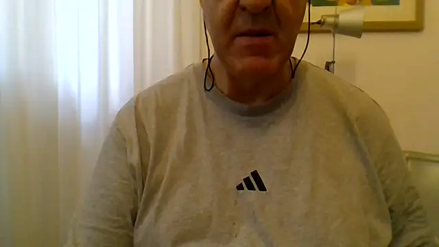Snapshot of ANONIMO7735 chatting on May 2026 05:03:02 AM ANONIMO7735 online show from May 2026 05:03:02 AM
