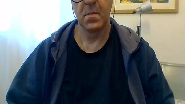 Snapshot of ANONIMO7735 chatting on May 2026 04:41:02 AM ANONIMO7735 online show from May 2026 04:41:02 AM