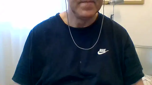 Snapshot of ANONIMO7735 chatting on May 2026 05:15:02 AM ANONIMO7735 online show from May 2026 05:15:02 AM
