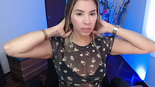 ms sofia x online show from February 2026 03:05:01 PM