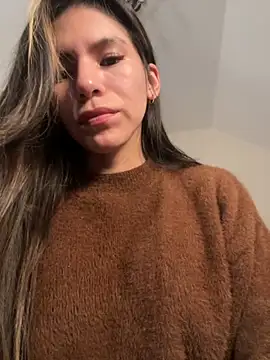 LalieFR online show from November 2025 07:16:01 PM