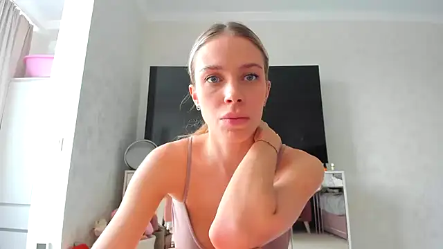 Iris cherry online show from March 2025 11:19:01 AM