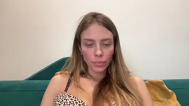 Iris cherry online show from January 2026 11:59:02 AM