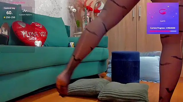 emilianna666 online show from November 2025 05:34:02 PM