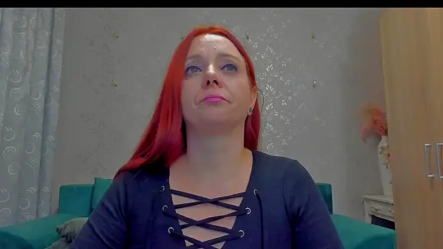 emilianna666 online show from January 2026 01:24:01 PM