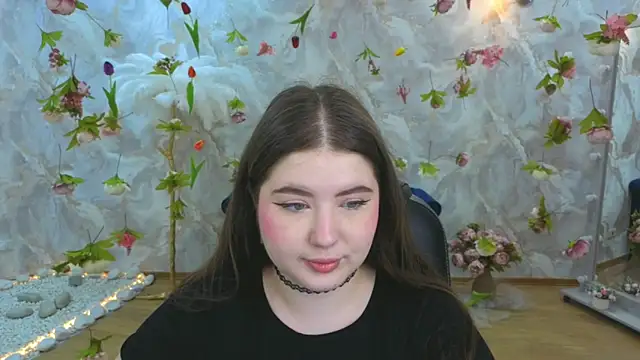 NicoleFoxery online show from March 2026 06:18:02 PM