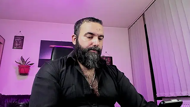 ChristophJules online show from December 2024 10:20:01 PM