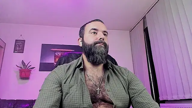 Snapshot of ChristophJules chatting on December 2024 10:00:01 PM ChristophJules online show from December 2024 10:00:01 PM