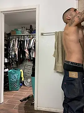 Snapshot of Prettyboiflaco chatting on January 2025 06:25:01 AM Prettyboiflaco online show from January 2025 06:25:01 AM