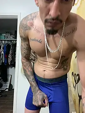 Snapshot of Prettyboiflaco chatting on January 2025 05:59:02 AM Prettyboiflaco online show from January 2025 05:59:02 AM