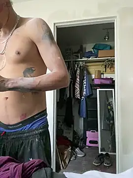 Snapshot of Prettyboiflaco chatting on February 2025 10:43:02 PM Prettyboiflaco online show from February 2025 10:43:02 PM