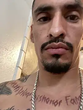 Snapshot of Prettyboiflaco chatting on February 2025 05:04:02 PM Prettyboiflaco online show from February 2025 05:04:02 PM