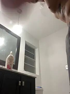 Snapshot of Prettyboiflaco chatting on February 2025 04:21:01 PM Prettyboiflaco online show from February 2025 04:21:01 PM