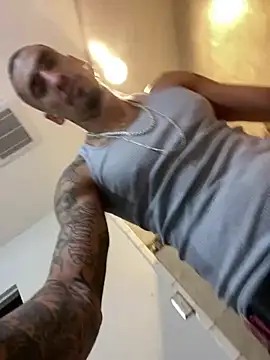 Snapshot of Prettyboiflaco chatting on March 2025 07:45:01 AM Prettyboiflaco online show from March 2025 07:45:01 AM