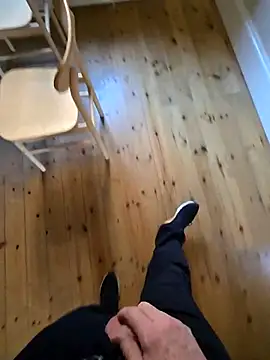 theSecretBallerino online show from November 2025 10:47:02 AM