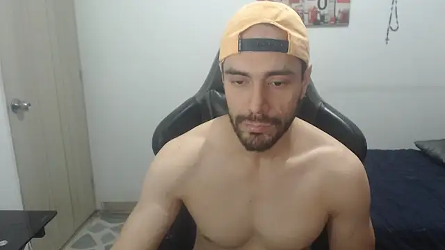 samuelgarcia  online show from April 2026 08:35:02 AM