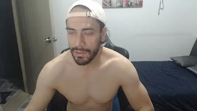 samuelgarcia  online show from April 2026 07:47:02 AM