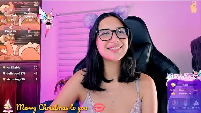 Snapshot of Luniverse chatting on December 2024 10:52:02 PM Luniverse online show from December 2024 10:52:02 PM