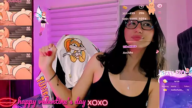 Snapshot of Luniverse chatting on February 2025 12:59:01 AM Luniverse online show from February 2025 12:59:01 AM