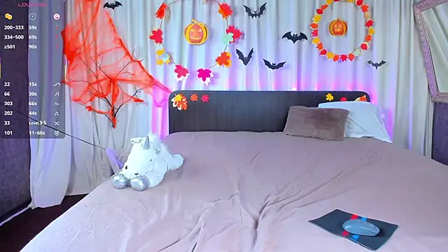 Snapshot of JesikaLooove chatting on October 2025 07:43:01 AM JesikaLooove online show from October 2025 07:43:01 AM