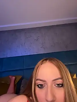 RockQueen A online show from February 2026 04:41:02 AM