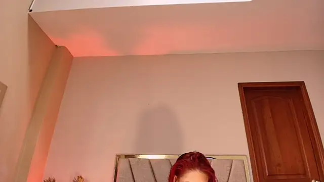 JupiteFox online show from June 2026 01:11:01 AM