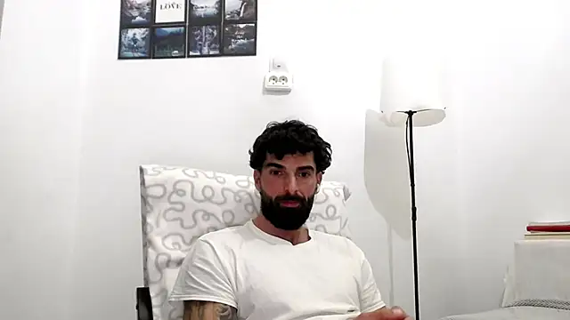 Verycutex online show from March 2026 05:30:01 PM