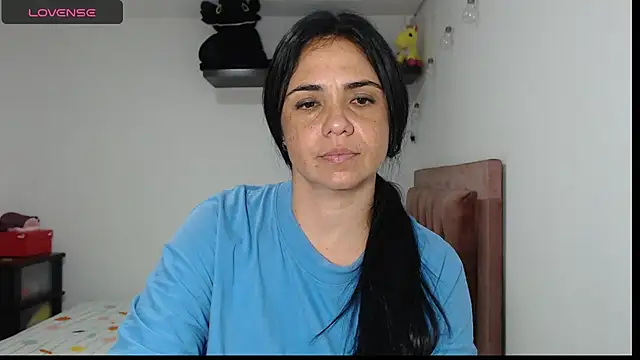 selena ferri online show from November 2025 01:26:02 AM