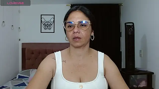 selena ferri online show from April 2026 02:58:02 AM