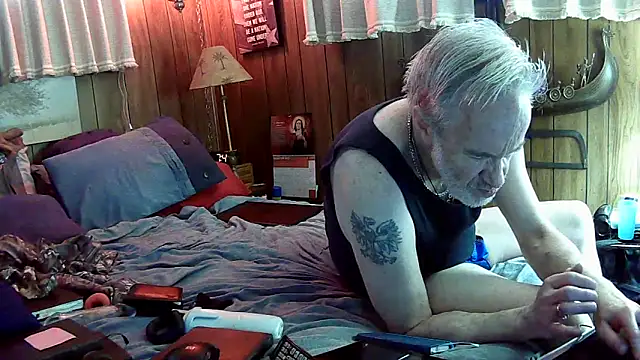 Makowboy online show from February 2025 02:52:02 PM