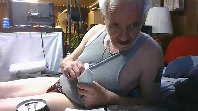 Makowboy online show from September 2025 10:12:01 PM