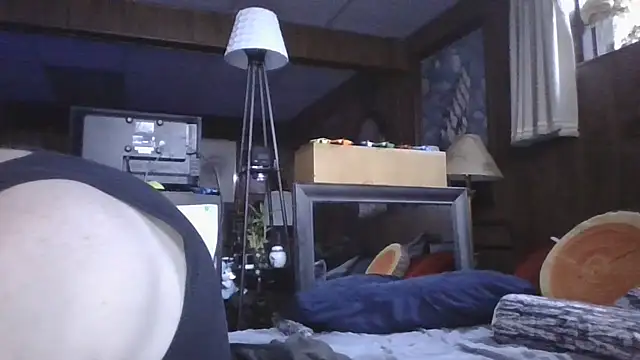 Makowboy online show from October 2025 05:19:02 PM