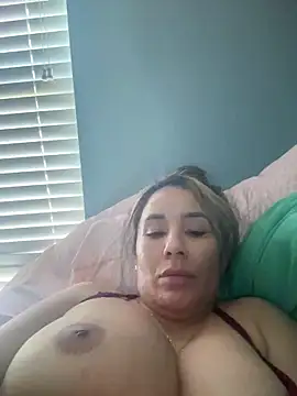 Aw ThROAt9 online show from March 2026 03:40:02 PM