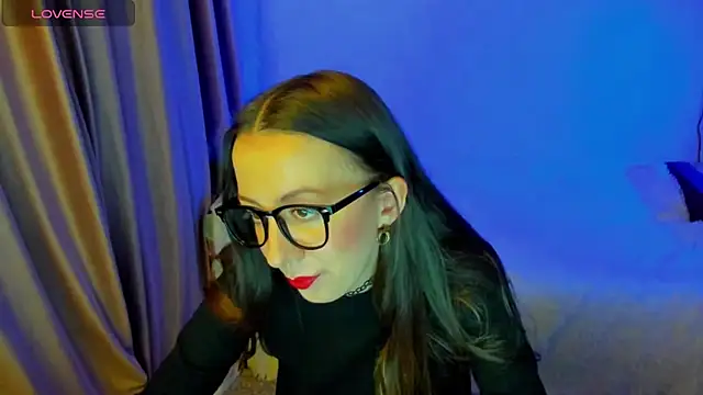 CurlySteph online show from March 2026 08:38:02 PM